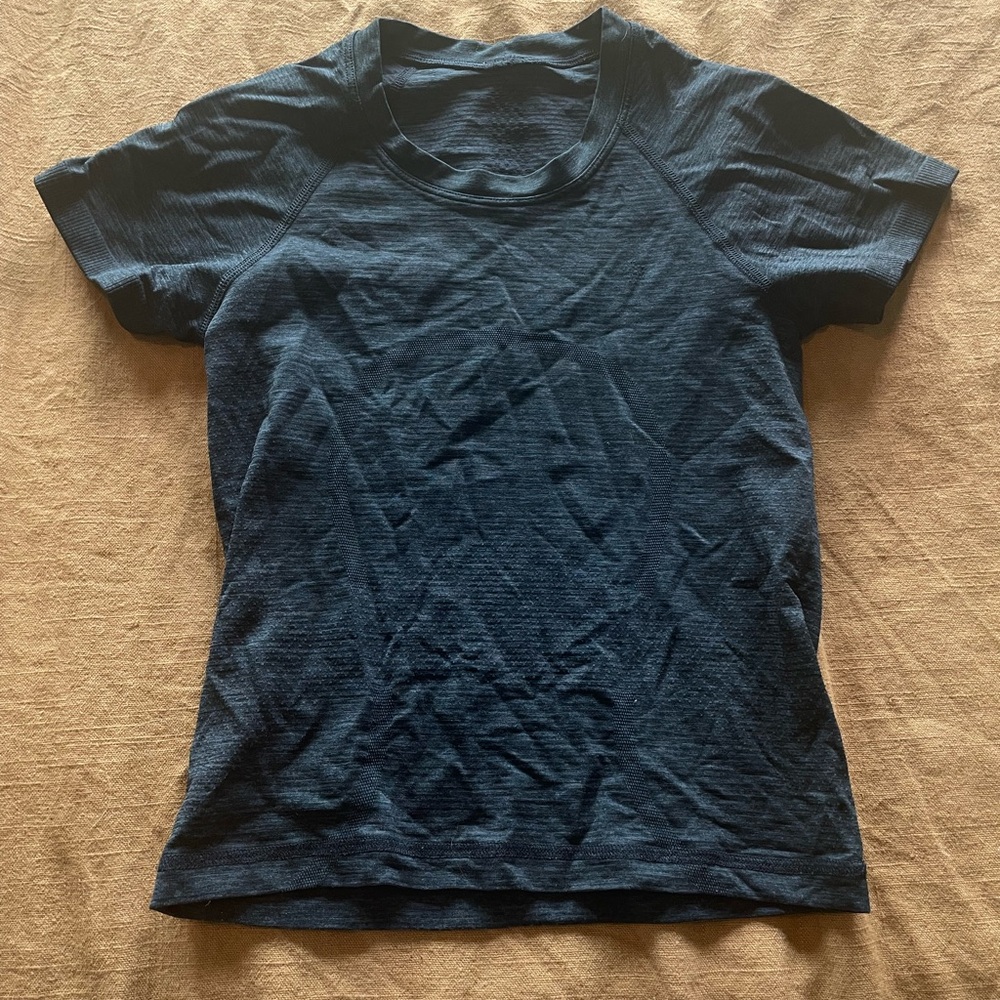 Lululemon swiftly tech short sleeve 2